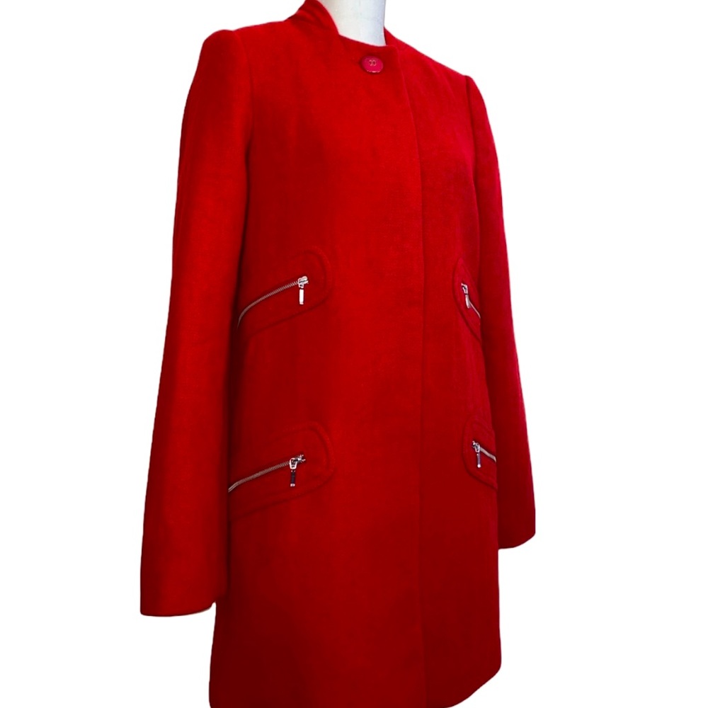 BNWT The Limited red coat size S